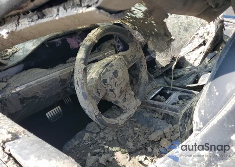 2024 Tesla Model S из США, поврежденный, VIN 5YJSA1E59RF532894